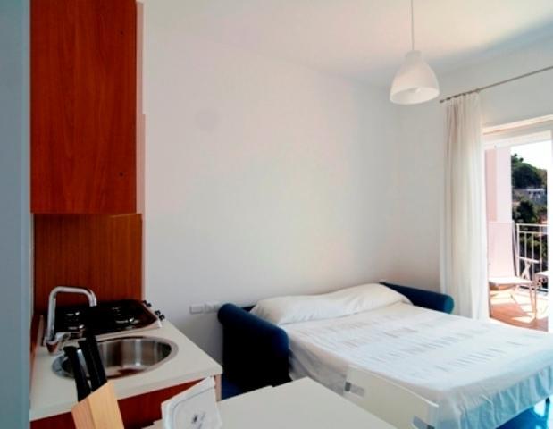 Residence Due Torri Майори Екстериор снимка